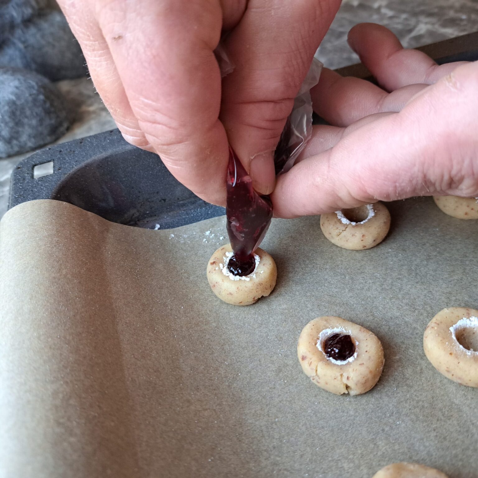 Plätzchen im Marmelade